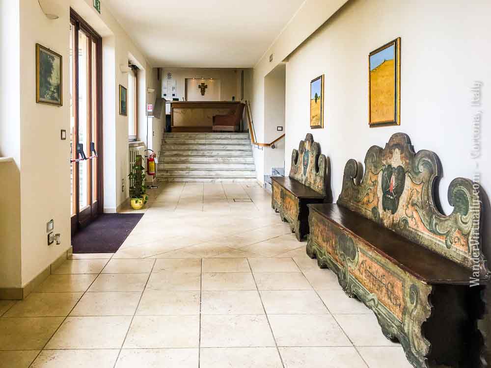 Convents & Monasteries in Cortona: The reception area of Villa Santa Margherita. Cortona, Italy.